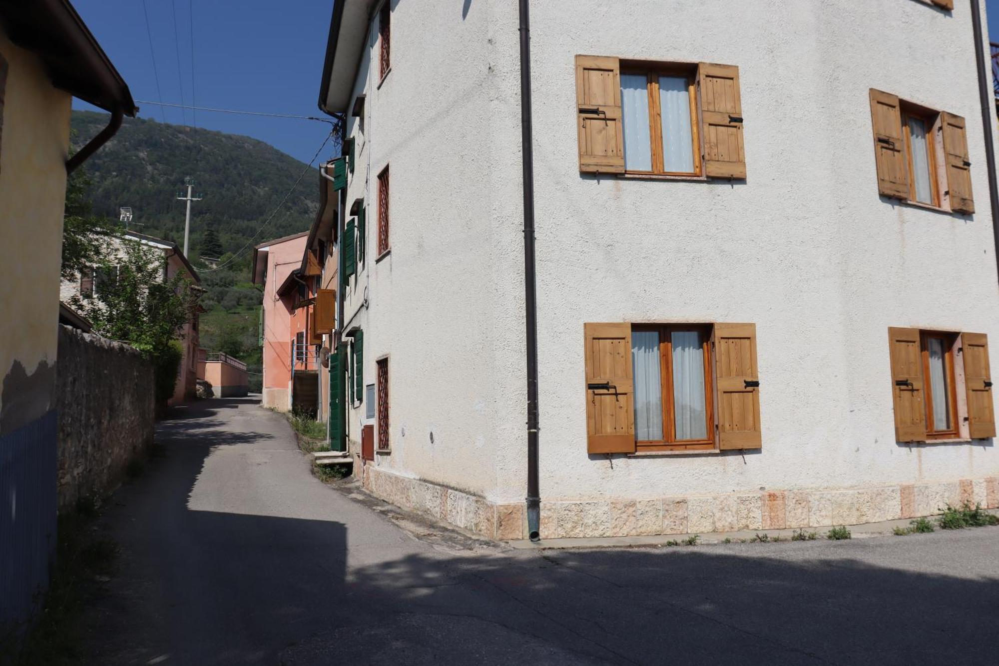Monika Holiday 88 Astro Sul Garda Costermano Exterior photo